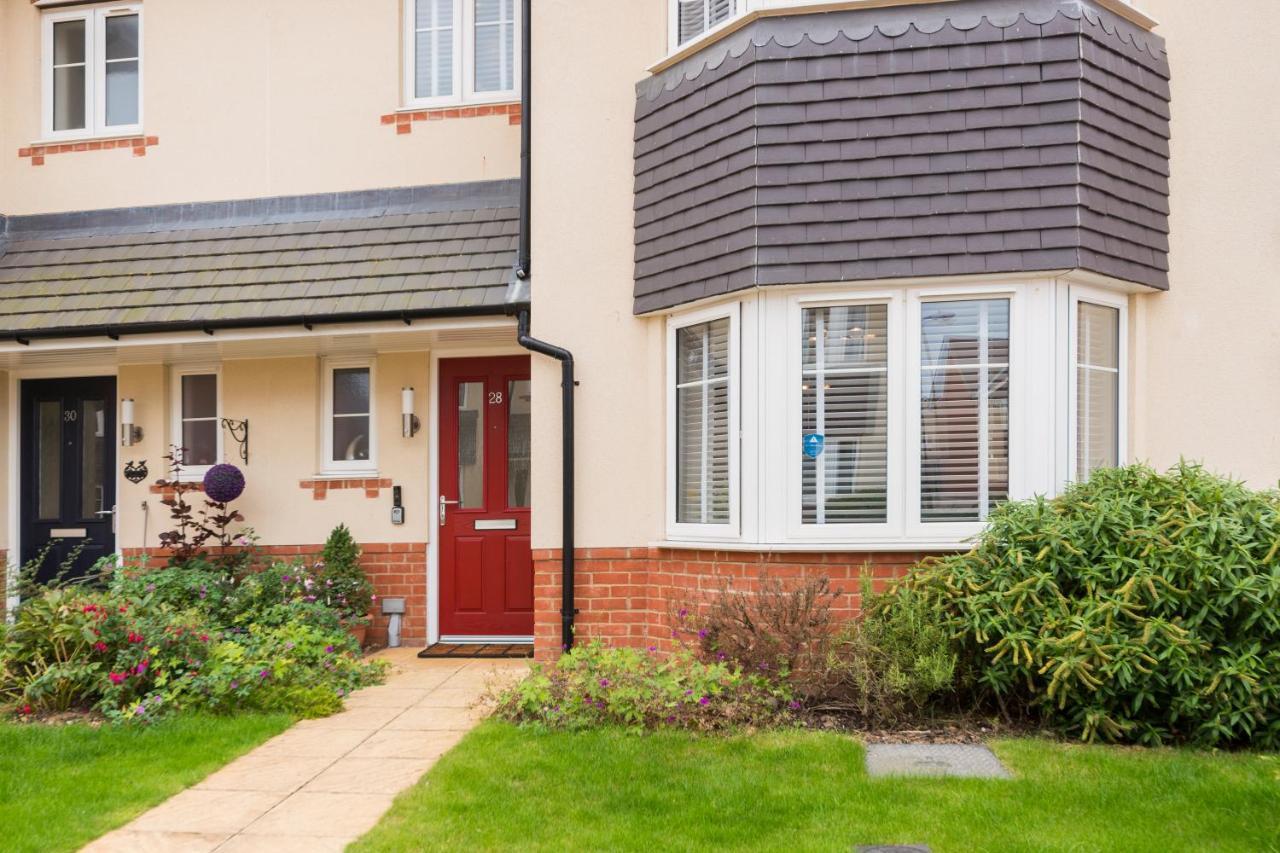 Holiday home Greenfield's Oxlade - Modern 3 Bed House, Langley,